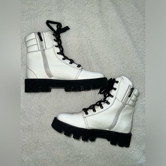 AQUATALIA Leather Combat Boots - Women - size 10 - H7 - Picture 1 of 6